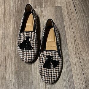 Kelly & Katie Houndstooth Flats